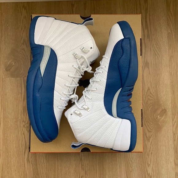 Jordan 12 - Picture 5 of 6